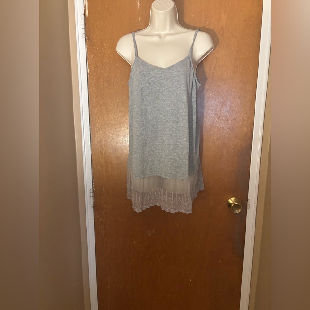 Gray tank